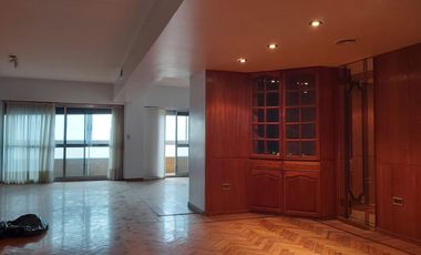 Departamento en venta • Tres Dormitorios • 1º de Mayo 953 10 A • Barrio Martin • Rosario