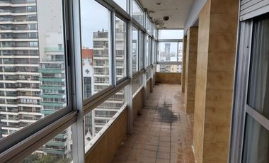 Departamento en venta • Tres Dormitorios • 1º de Mayo 953 10 A • Barrio Martin • Rosario