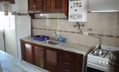 Villa Carlos Paz: Jorge Newbery 277 Casa 2 dormitorios y departamento 2 dormitorios interno, Córdoba, Argentina.