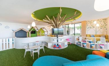 CASA EN VENTA MÉRIDA FRENTE AL CAMPO DEL GOLF PROVINCIA, ACABADOS DE LUJO, 613m2