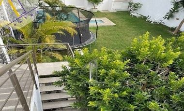 VENTA Casa  en Fraccionamiento BRISAS CUERNAVACA con ALBERCA