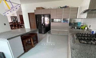 VENTA Casa  en Fraccionamiento BRISAS CUERNAVACA con ALBERCA