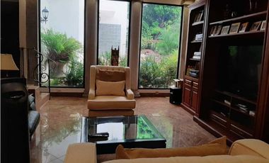 VENTA DE CASA EN SAN FRANCISCO. GRAN PROPIEDAD DE DOS CASA