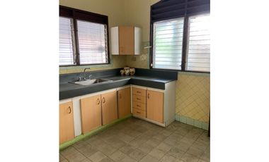 VENTA DE HERMOSA CASA EN BETANIA