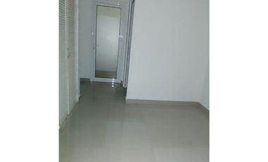 ALQUILO OFICINA EN EL CARMEN
