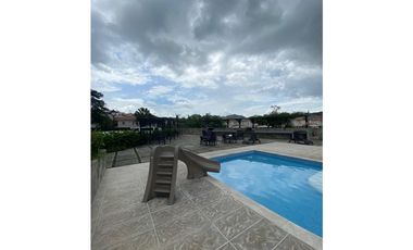 VENDO APARTAMENTO EN CONDADO DEL REY $225.000!!!