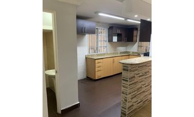 VENDO CASA EN BETHANIA  AMPLIA Y ACOGEDORA