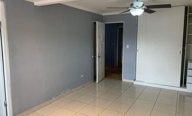 VENDO CASA EN BETHANIA  AMPLIA Y ACOGEDORA