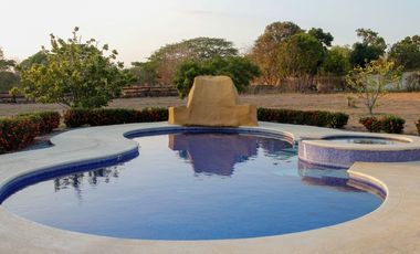 PENONOME / RIO GRANDE / 2000 M2 / CASA CAMPESTRE / AMOBLADA