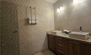 Apartamento en venta en Playa Escondida (LM)