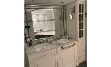 ESPECTACULAR PISO -  DIAGONAL PUEYRREDON