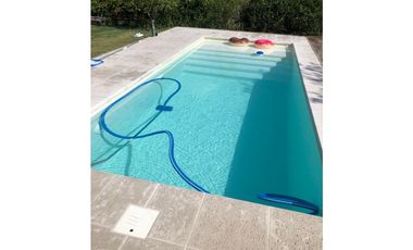 SE VENDE CASA EN LOMAS DEL REY