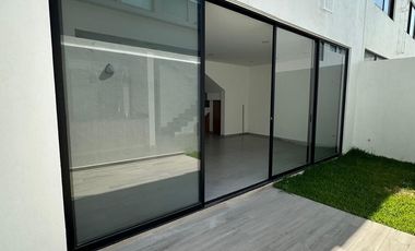 Casa en PREVENTA en Parques Vallarta