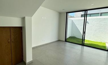 Casa en PREVENTA en Parques Vallarta
