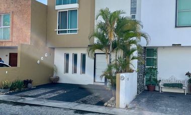 CASA EN VENTA EN SAN ISIDRO, ZAPOPAN ,JALISCO