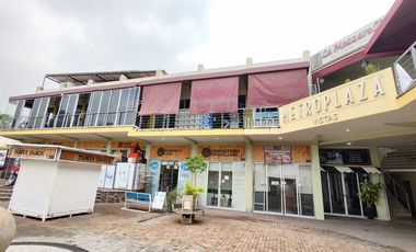 Local comercial en venta - rentado como parte de un GYM