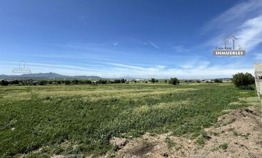 Terreno en entrada a San Pedro Huaquilpan (Autopista Mexico-Pachuca)