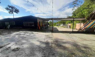 FINCA EN VENTA VIA NEIRA
