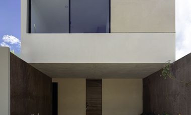 Townhouse para entrega inmediata dentro de privada con amenidades en Dzityá.