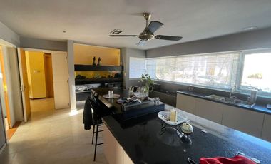 Casa a la venta en Country Barrancas