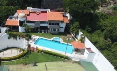 Casa en venta en fraccionamiento en Jiutepec, Morelos