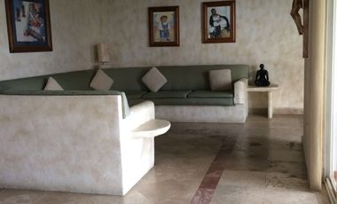 Casa en venta en fraccionamiento en Jiutepec, Morelos