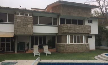 Casa en venta en fraccionamiento en Jiutepec, Morelos