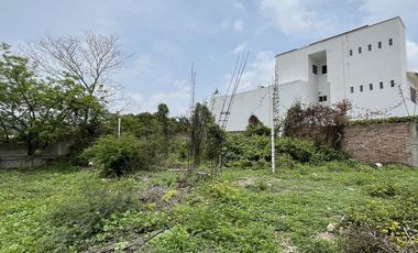 TERRENO EN VENTA EN FRACCIONAMIENTO CUMBRES