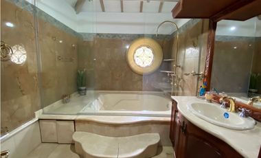 Casa para Venta en Poblado Balsos Se permite Subarrendar