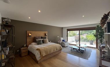Casa moderna en venta en Club de Golf Los Encinos