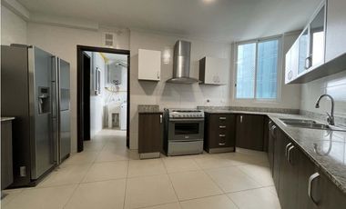 SE VENDE APARTAMENTO EN PH COUNTRY CLUB COSTA DEL ESTE