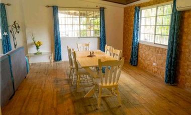 VENTA DE CASA EN CORONADO HERMOSA Y CON PISCINA