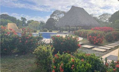 VENTA DE CASA EN RO GRANDE VILLA CAMPESTRE CON PISCINA