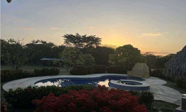 VENTA DE CASA EN RO GRANDE VILLA CAMPESTRE CON PISCINA