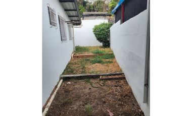 PUEBLO NUEVO / HATO PINTADO / 250 M2 / TERRAZA / BARRIADA LOS HARINOS