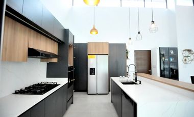 PENONOME / SANTA MARIA VIA LA PINTADA /800 M2/ LINEA BLANCA  / TERRAZA
