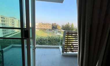 2 bed room with stunning view