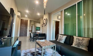 2 bed room with stunning view