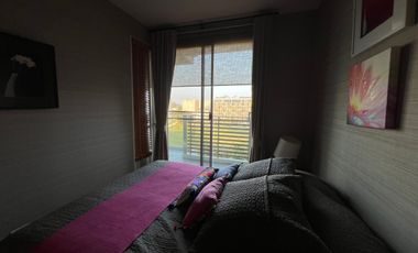 2 bed room with stunning view