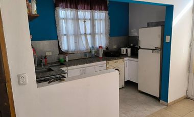 VENTA CASA EN TORRES, LUJAN PROVINCIA DE BS AS