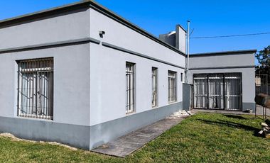 VENTA CASA EN TORRES, LUJAN PROVINCIA DE BS AS