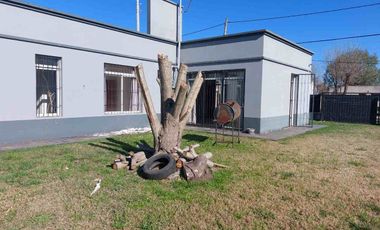VENTA CASA EN TORRES, LUJAN PROVINCIA DE BS AS