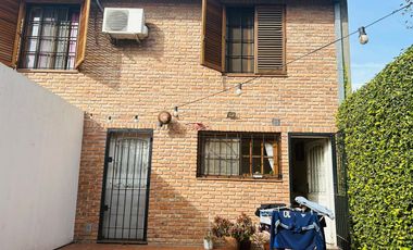 HERMOSO DUPLEX MUY LUMINOSO EN QUILMES OESTE