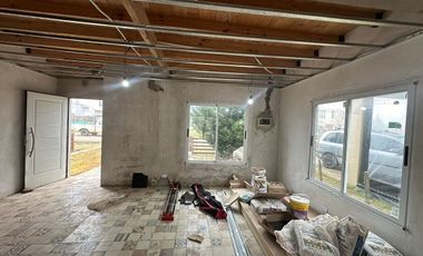 Duplex con pileta  en barrio privado a estrenar