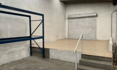 AMPLIO LOCAL COMERCIAL EN RENTA 5.30M DE ALTURA.