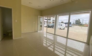 Local Comercial en Arriendo en Casi llegando a Av. españa
