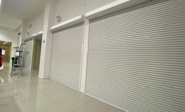 Local Comercial en Arriendo en Casi llegando a Av. españa