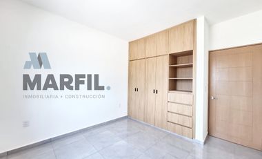 Venta de Casa de 4 Recámaras, 1 en planta baja, al Norte de Villa de Álvarez