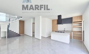 Venta de Casa de 4 Recámaras, 1 en planta baja, al Norte de Villa de Álvarez