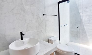 Venta de Casa de 4 Recámaras, 1 en planta baja, al Norte de Villa de Álvarez